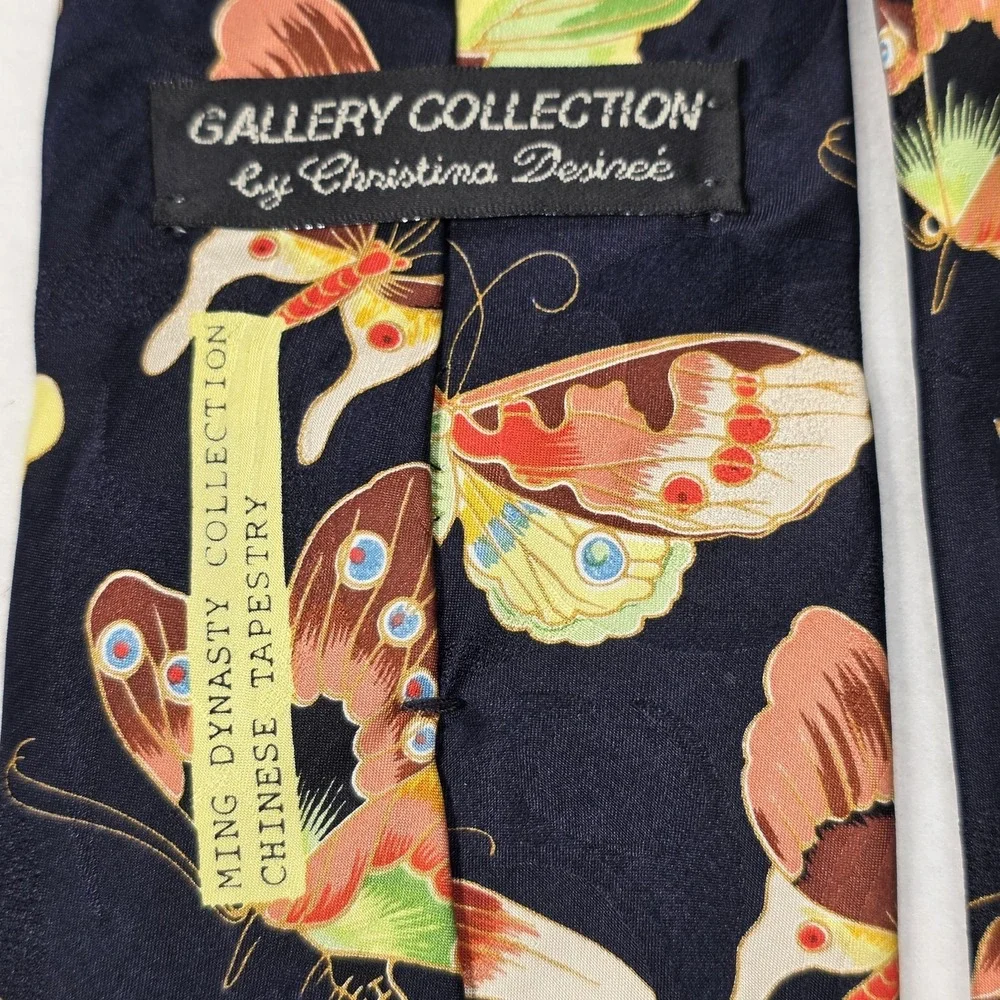 Vintage Gallery Collection By Christina Desiree Ming Dynasty Silk Tie Made USA